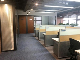 岩景工匠办公场景